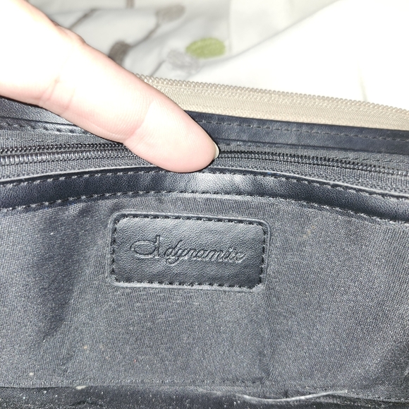 Dynamite Wallet - Picture 4 of 4